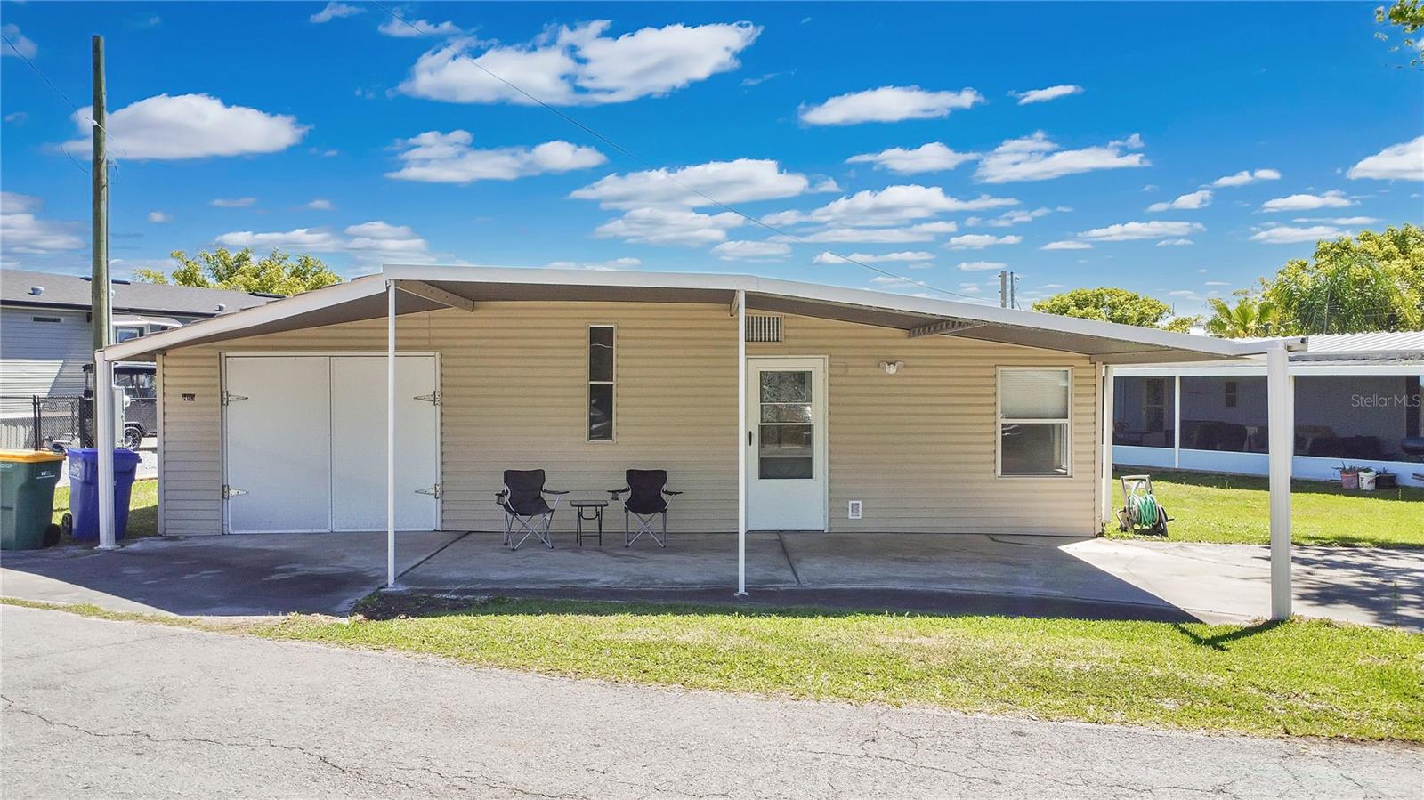 1405 WESTLAND DR, TAVARES, FL, 32778