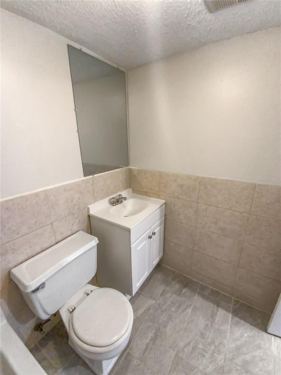 4746 AZALEA DR #102, NEW PORT RICHEY, FL, 34652