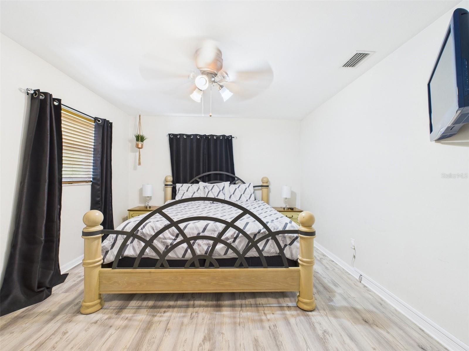 616 26TH AVE, VERO BEACH, FL, 32962