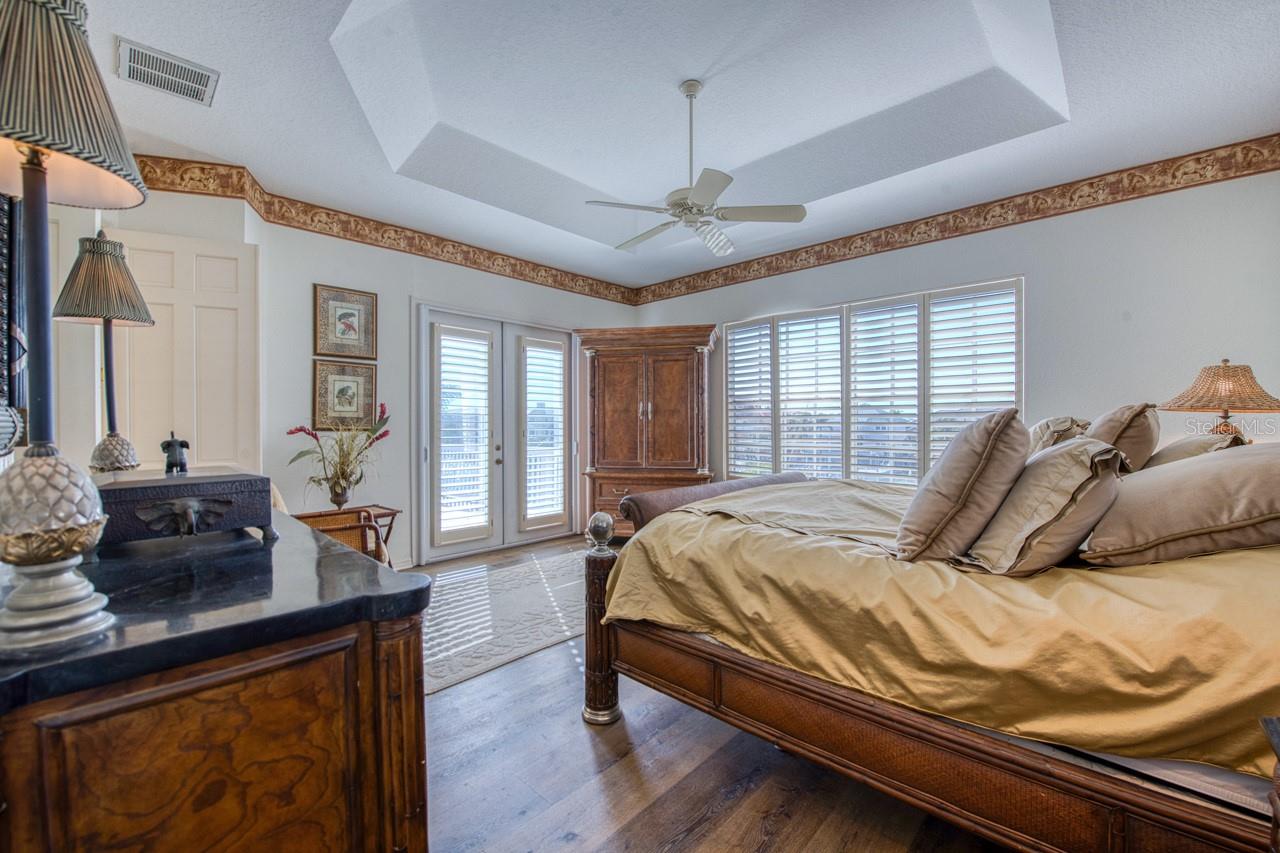 2829 SEABREEZE DR S, GULFPORT, FL, 33707
