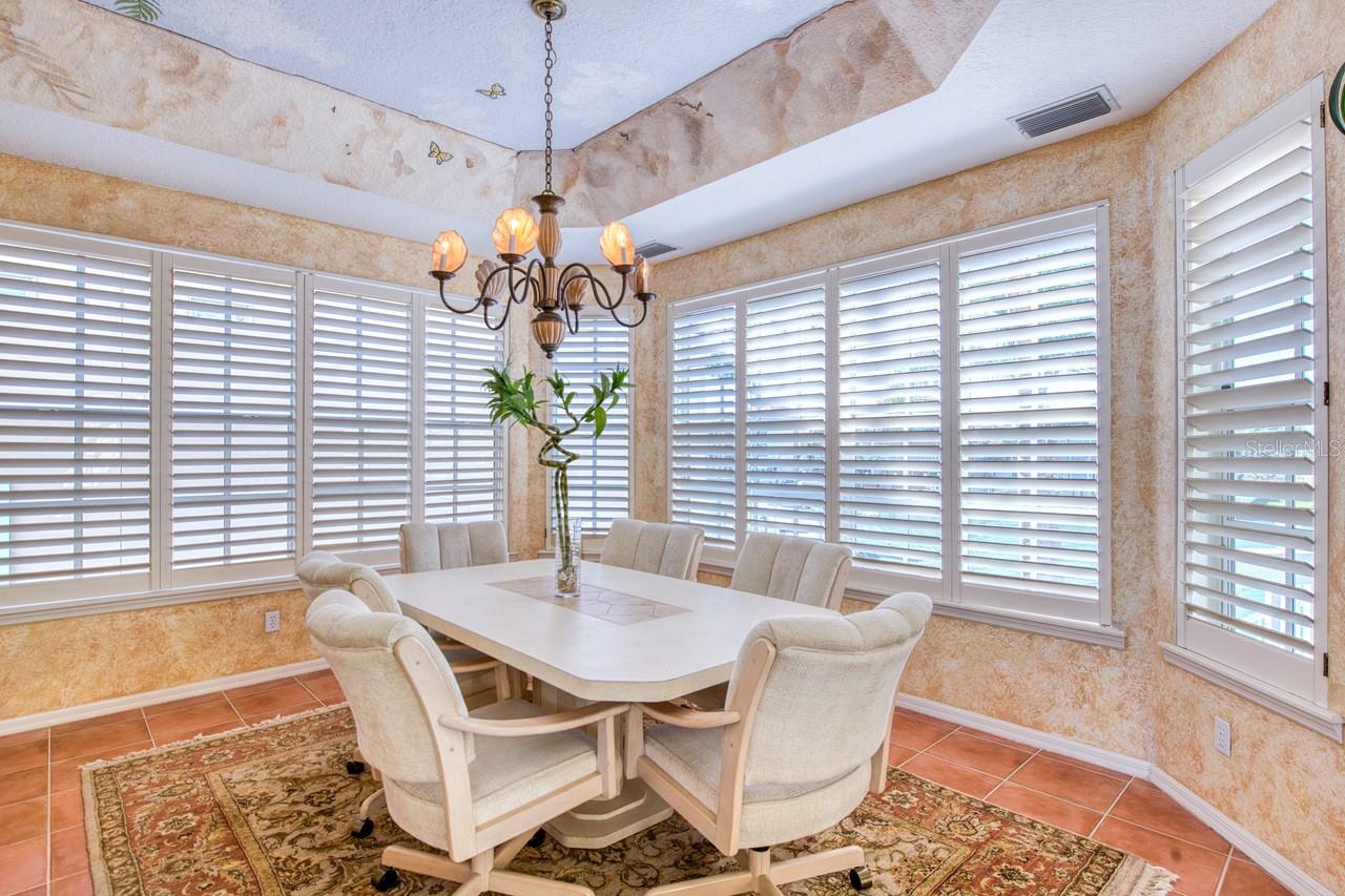 2829 SEABREEZE DR S, GULFPORT, FL, 33707