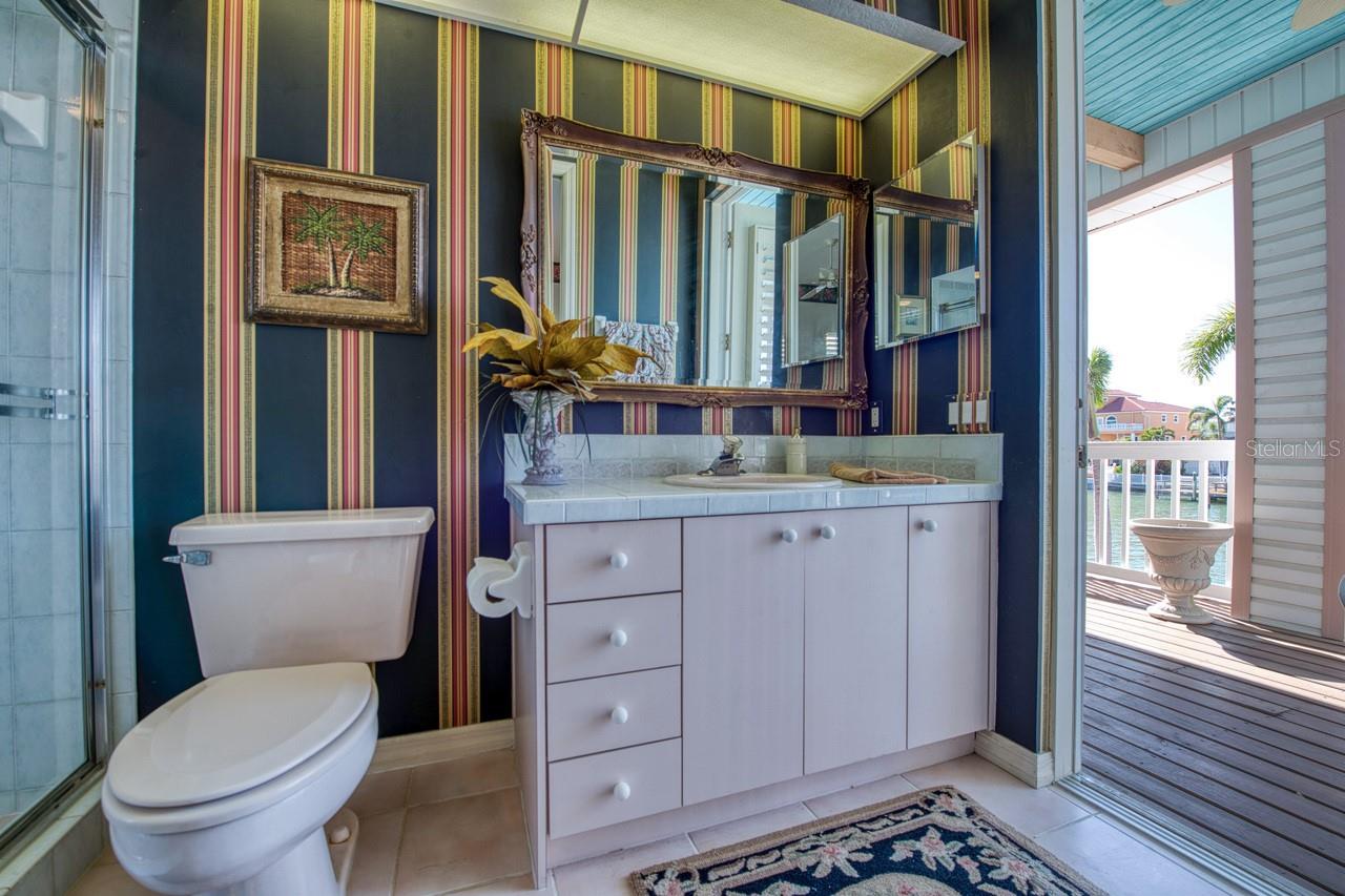 2829 SEABREEZE DR S, GULFPORT, FL, 33707