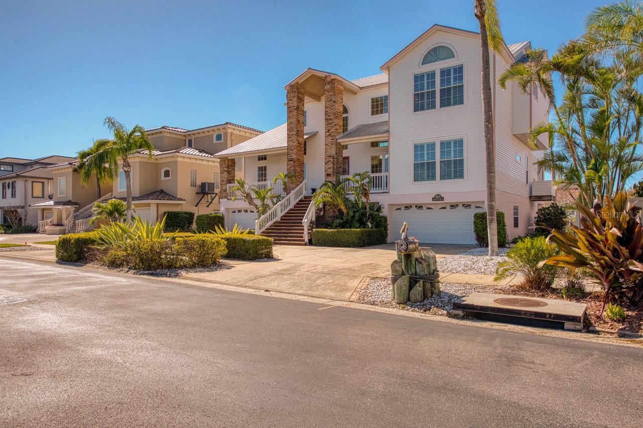 2829 SEABREEZE DR S, GULFPORT, FL, 33707