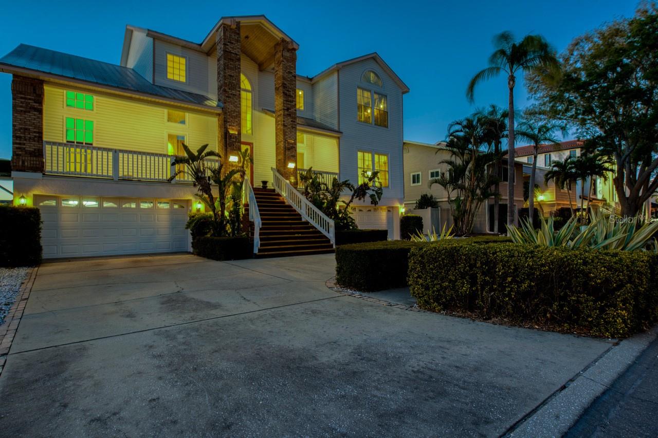 2829 SEABREEZE DR S, GULFPORT, FL, 33707