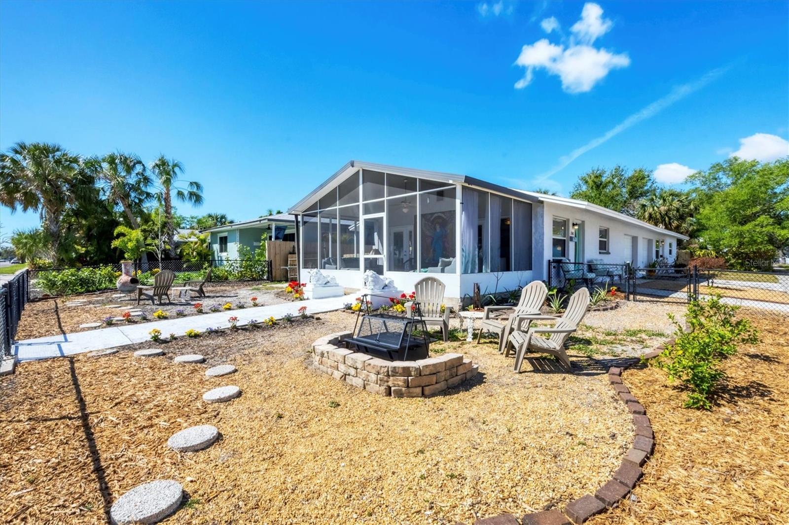1501 BEACH DR SE, ST PETERSBURG, FL, 33701
