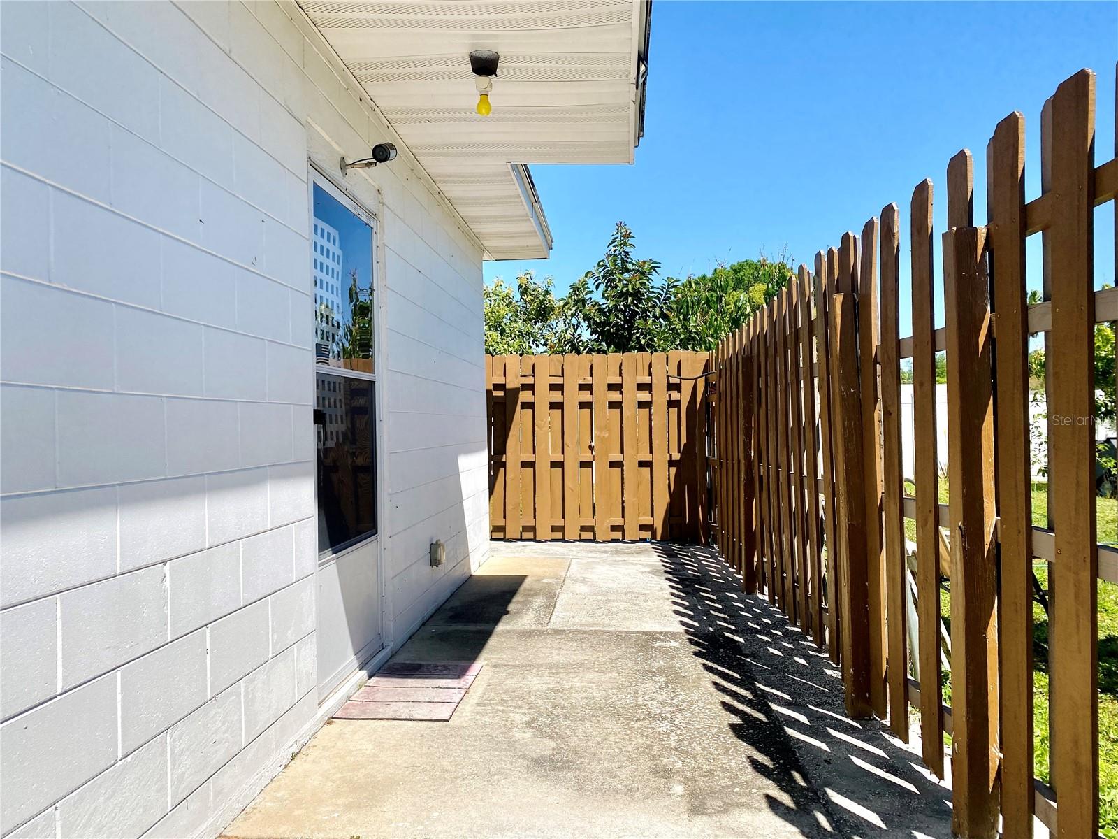 607 N FORREST AVE #A, KISSIMMEE, FL, 34741