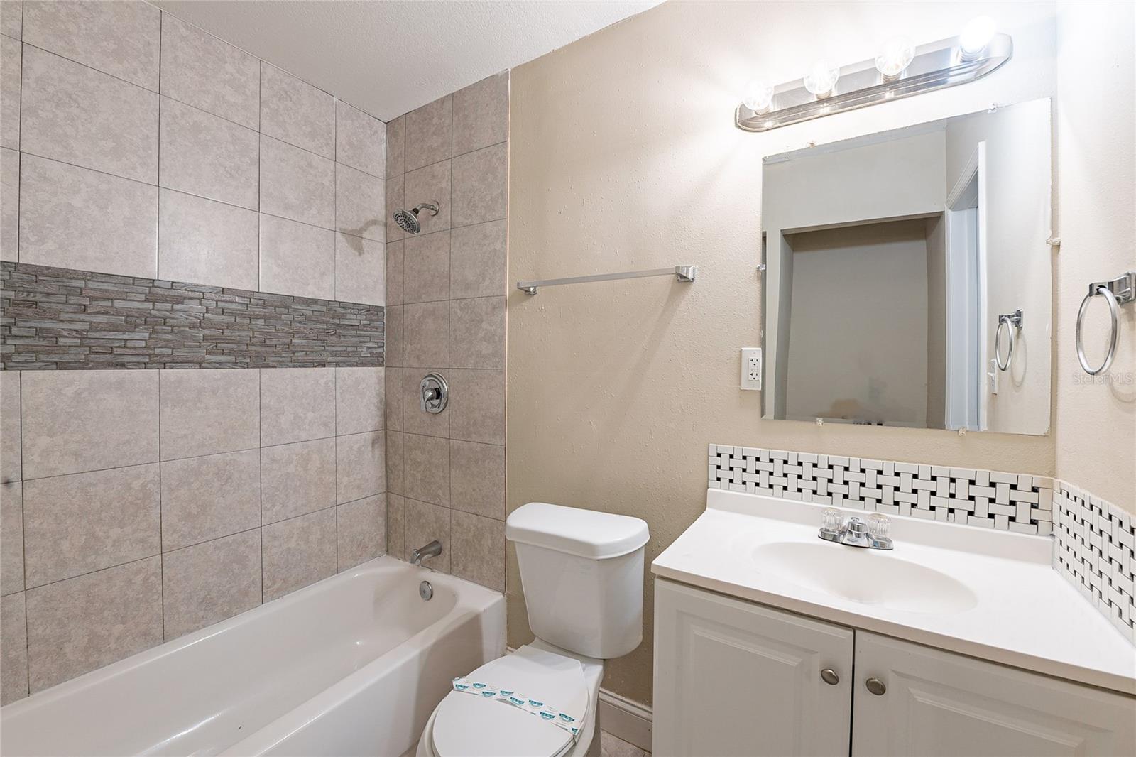 5206 CORTEZ DR, ORLANDO, FL, 32808