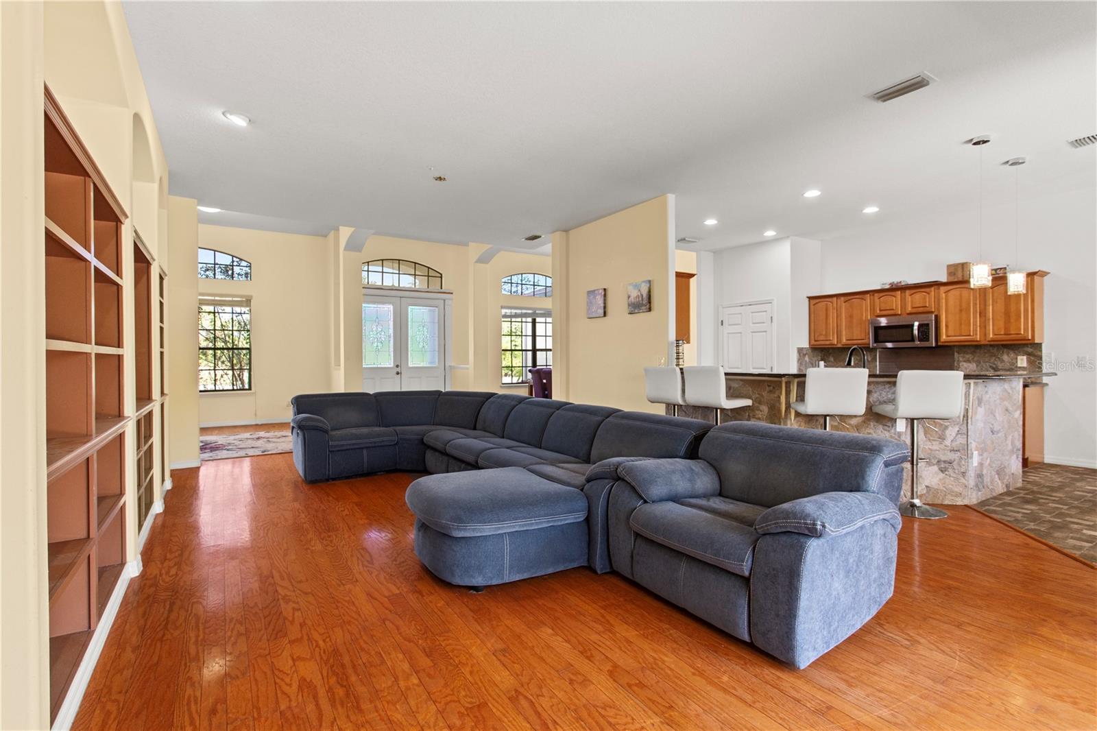 5810 HAMPSHIRE AVE, ORLANDO, FL, 32833