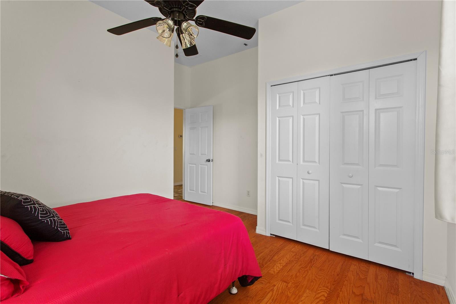 5810 HAMPSHIRE AVE, ORLANDO, FL, 32833