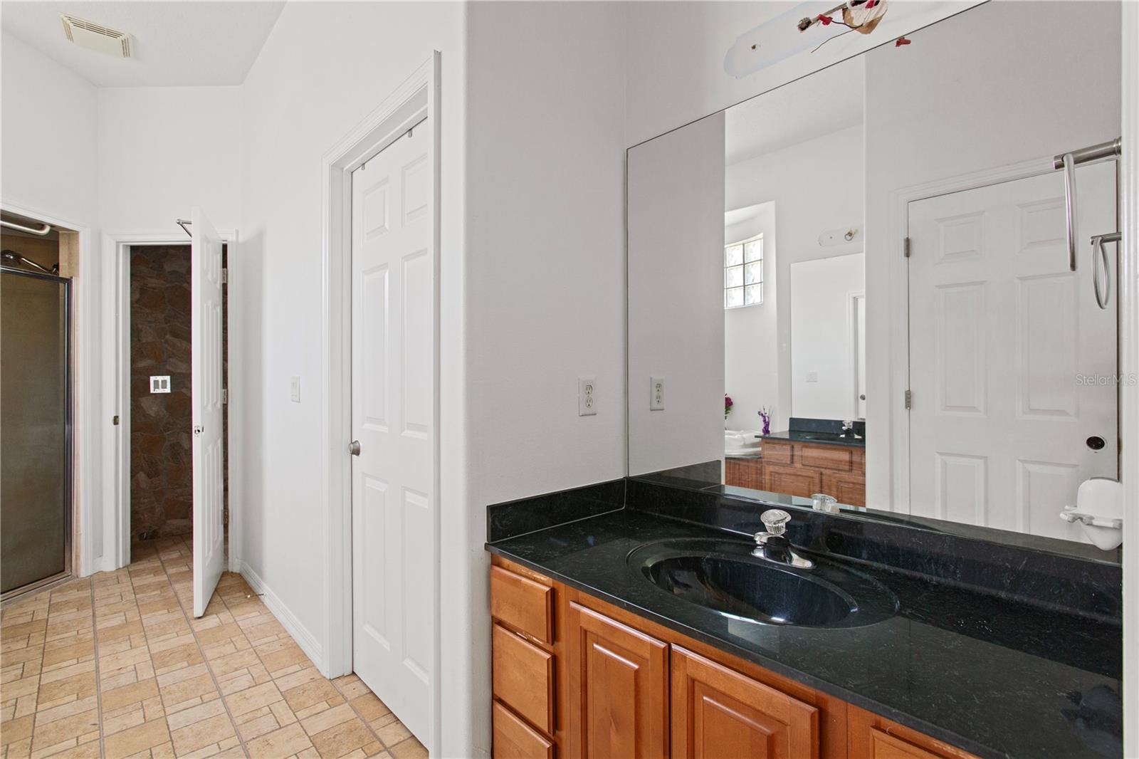 5810 HAMPSHIRE AVE, ORLANDO, FL, 32833