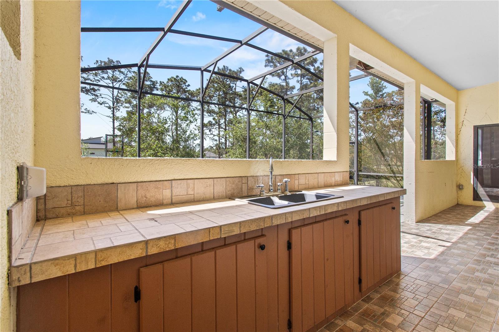 5810 HAMPSHIRE AVE, ORLANDO, FL, 32833