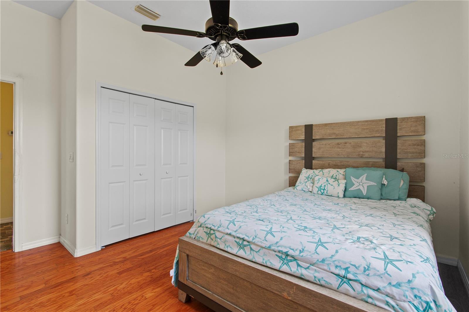 5810 HAMPSHIRE AVE, ORLANDO, FL, 32833