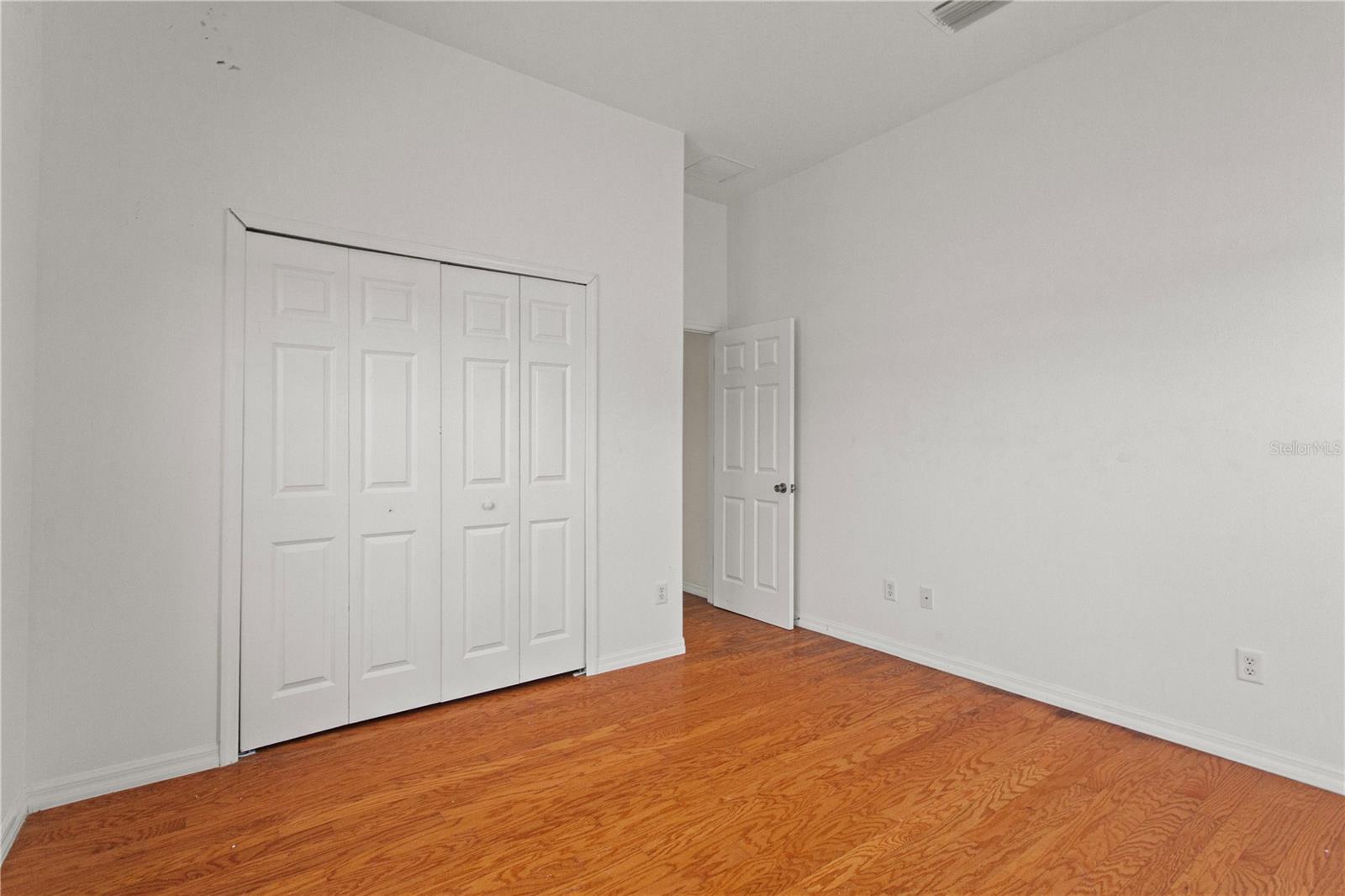 5810 HAMPSHIRE AVE, ORLANDO, FL, 32833