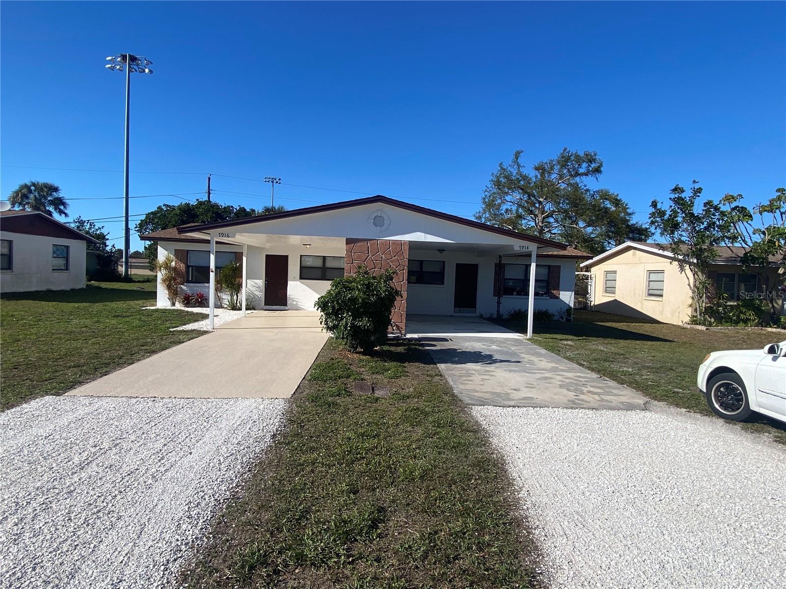 7914 43RD AVE W, BRADENTON, FL, 34209