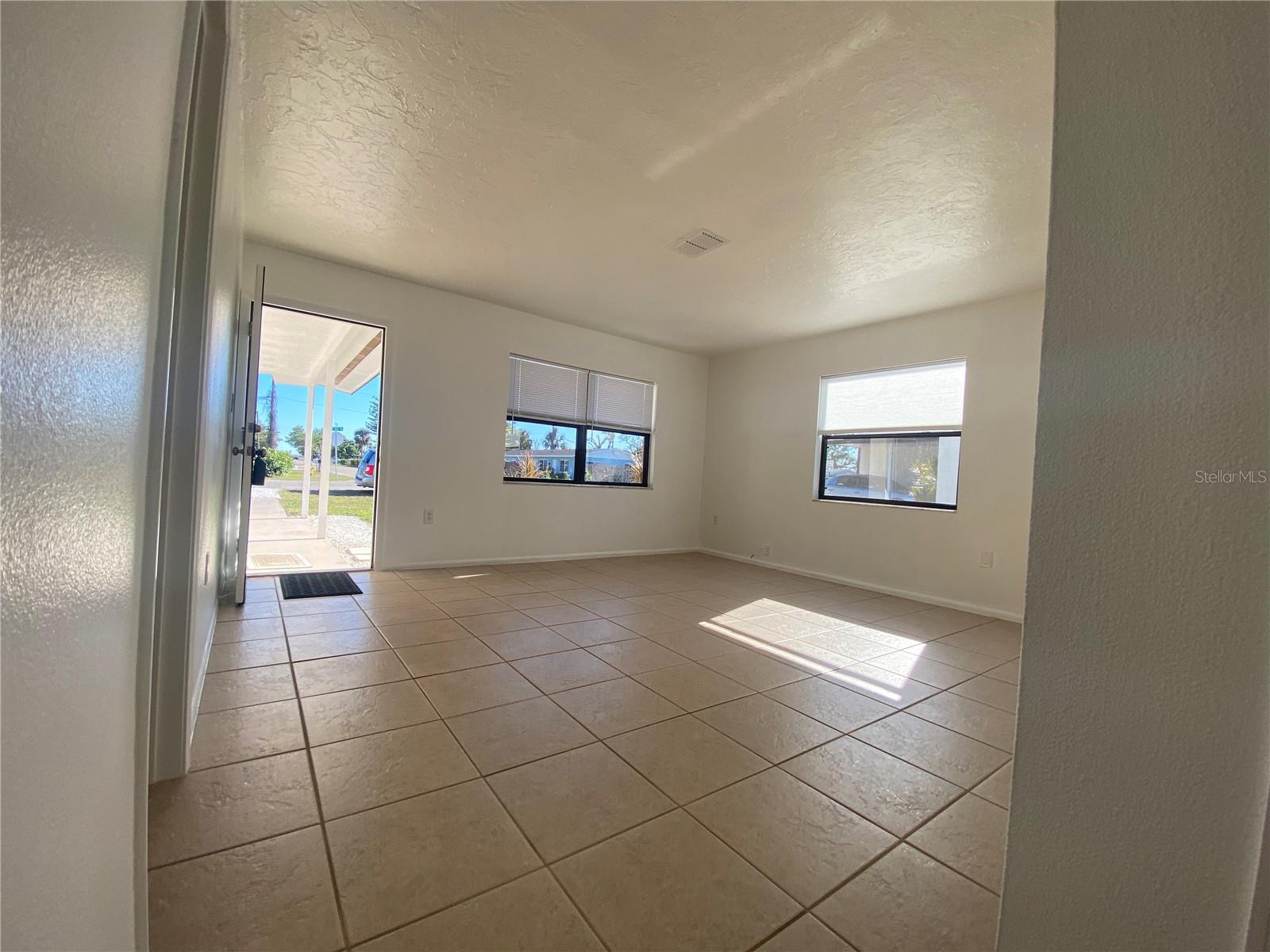 7914 43RD AVE W, BRADENTON, FL, 34209