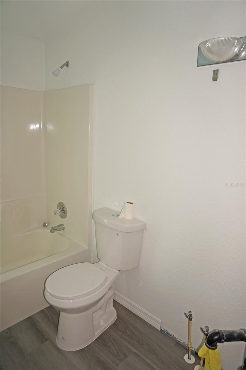 1739 GRIFFITH AVE, PUNTA GORDA, FL, 33982