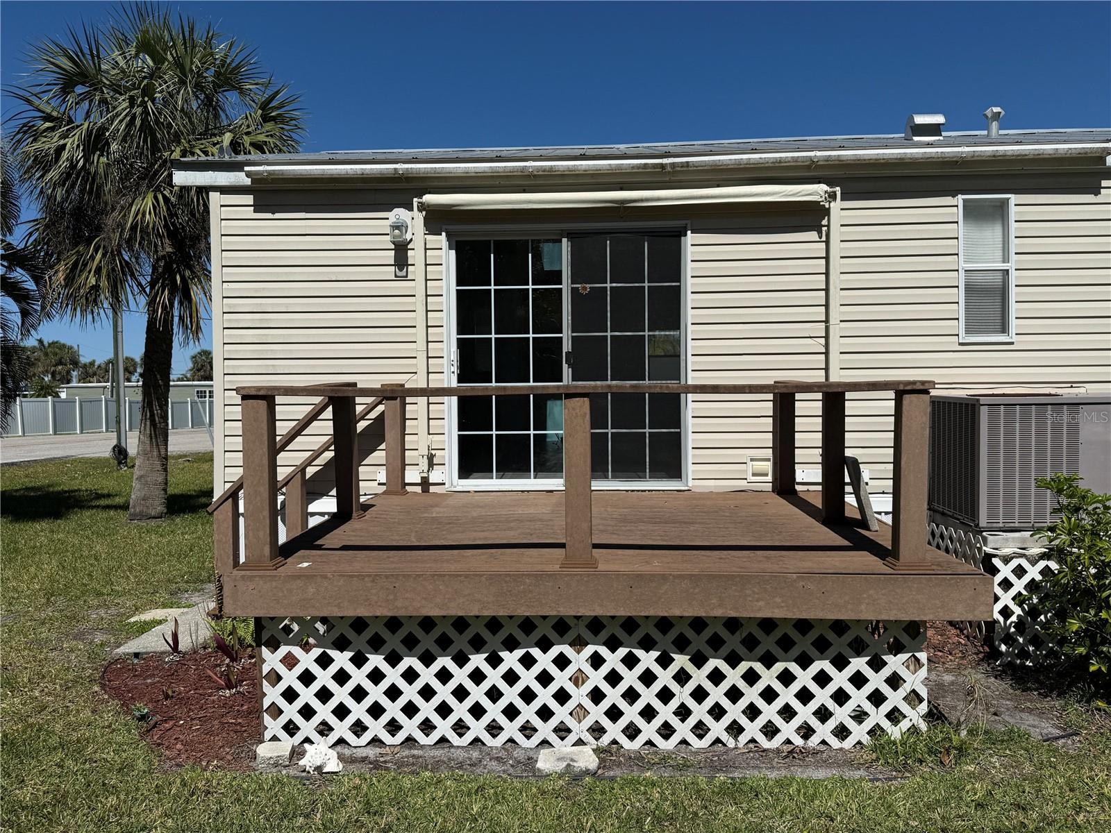 1739 GRIFFITH AVE, PUNTA GORDA, FL, 33982