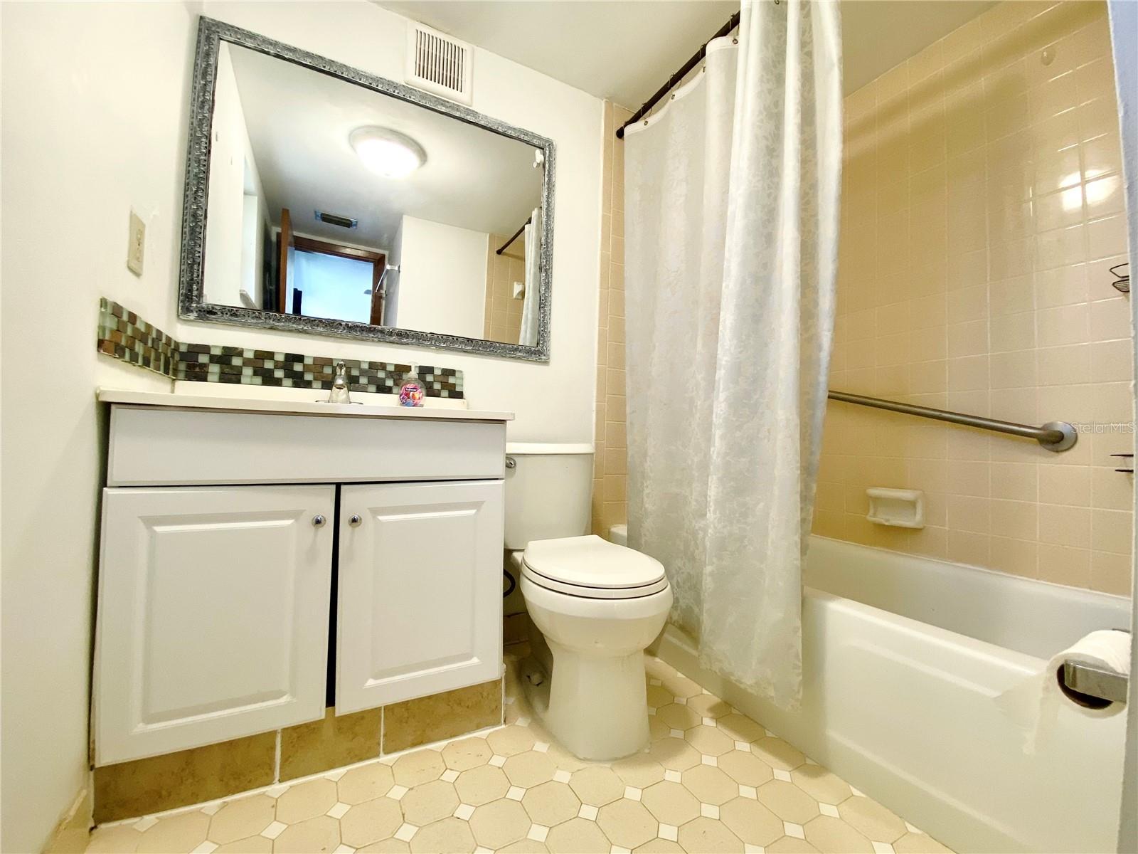 607 N FORREST AVE #B, KISSIMMEE, FL, 34741