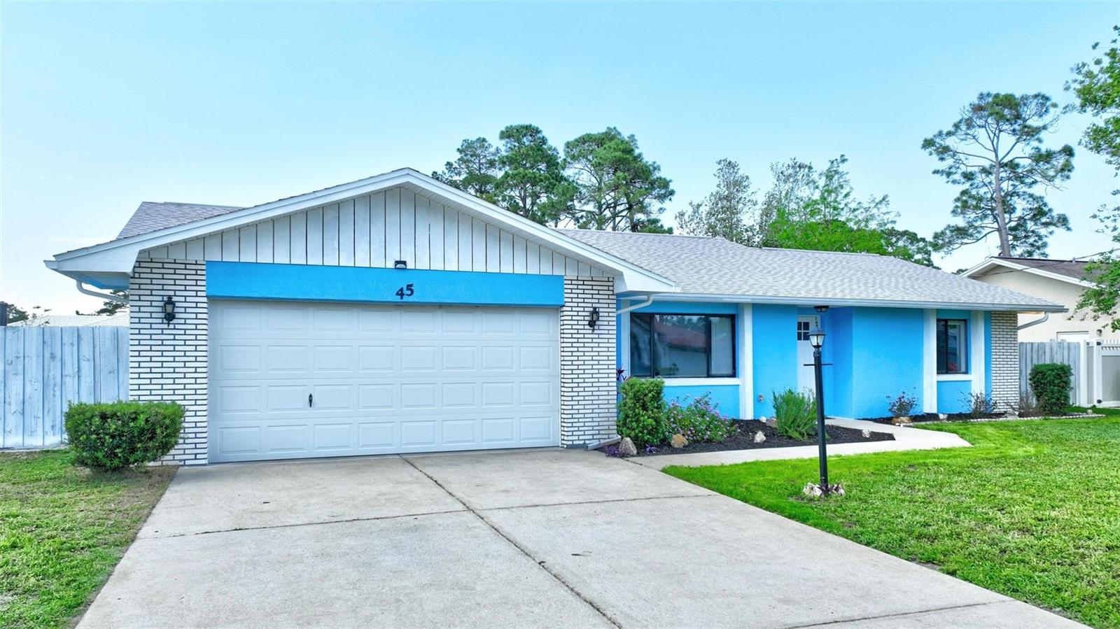45 FLEETWOOD DR, PALM COAST, FL, 32137