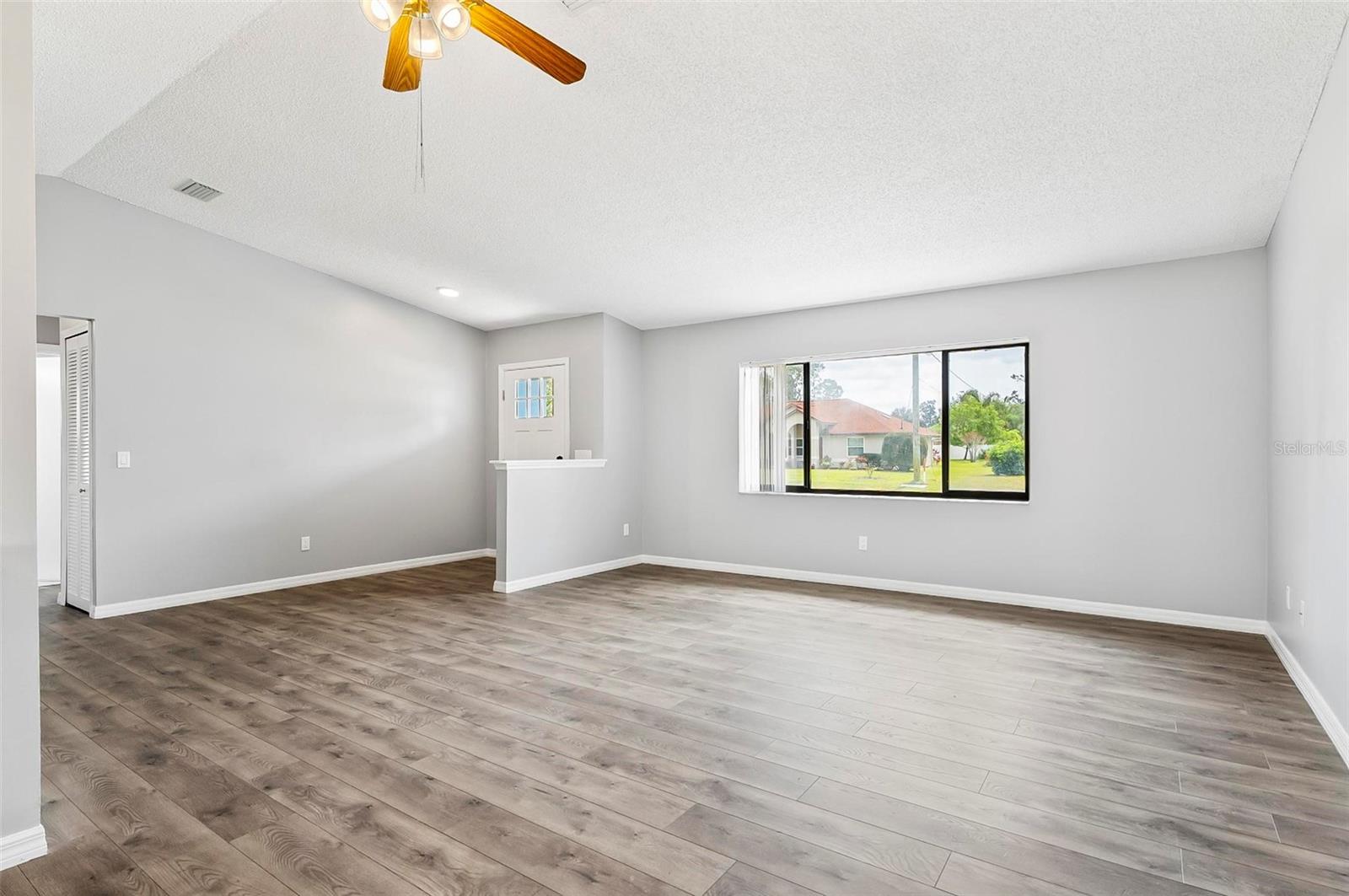 45 FLEETWOOD DR, PALM COAST, FL, 32137