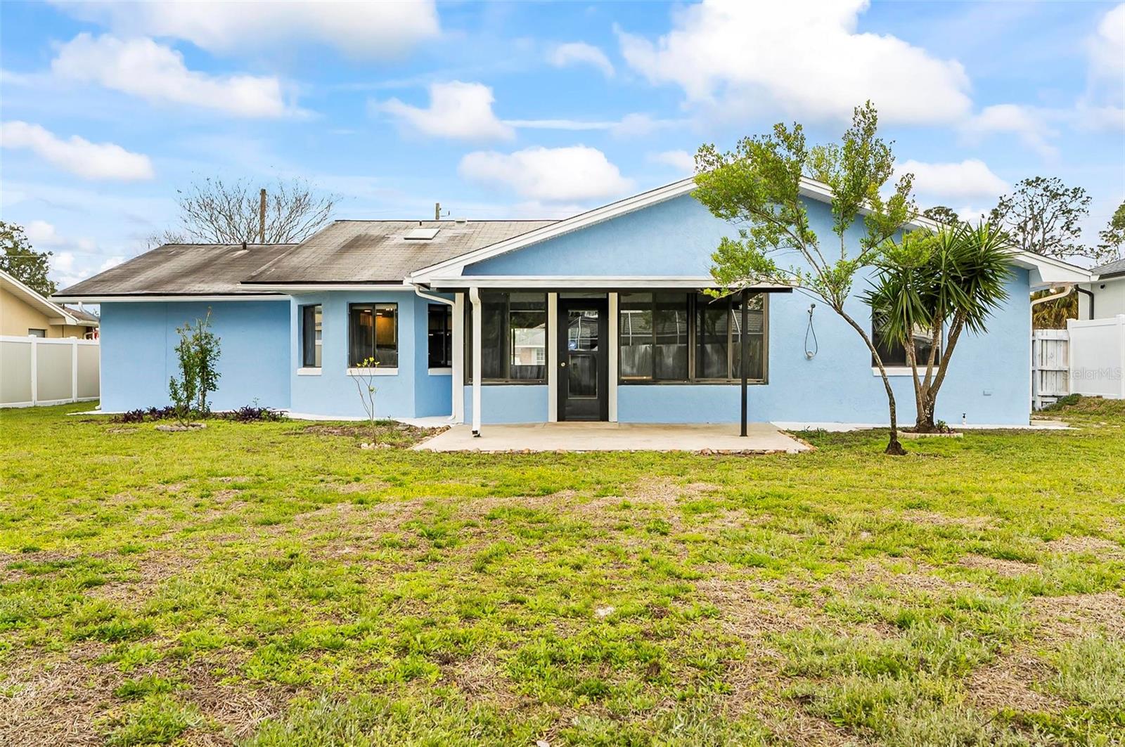 45 FLEETWOOD DR, PALM COAST, FL, 32137
