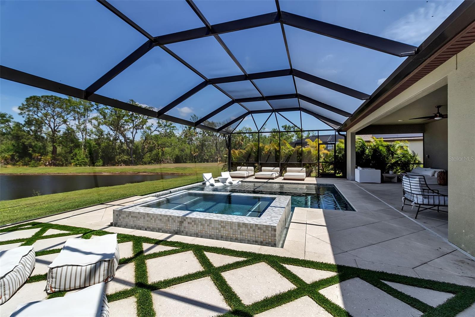 9133 WARM SPRINGS CIR, PARRISH, FL, 34219