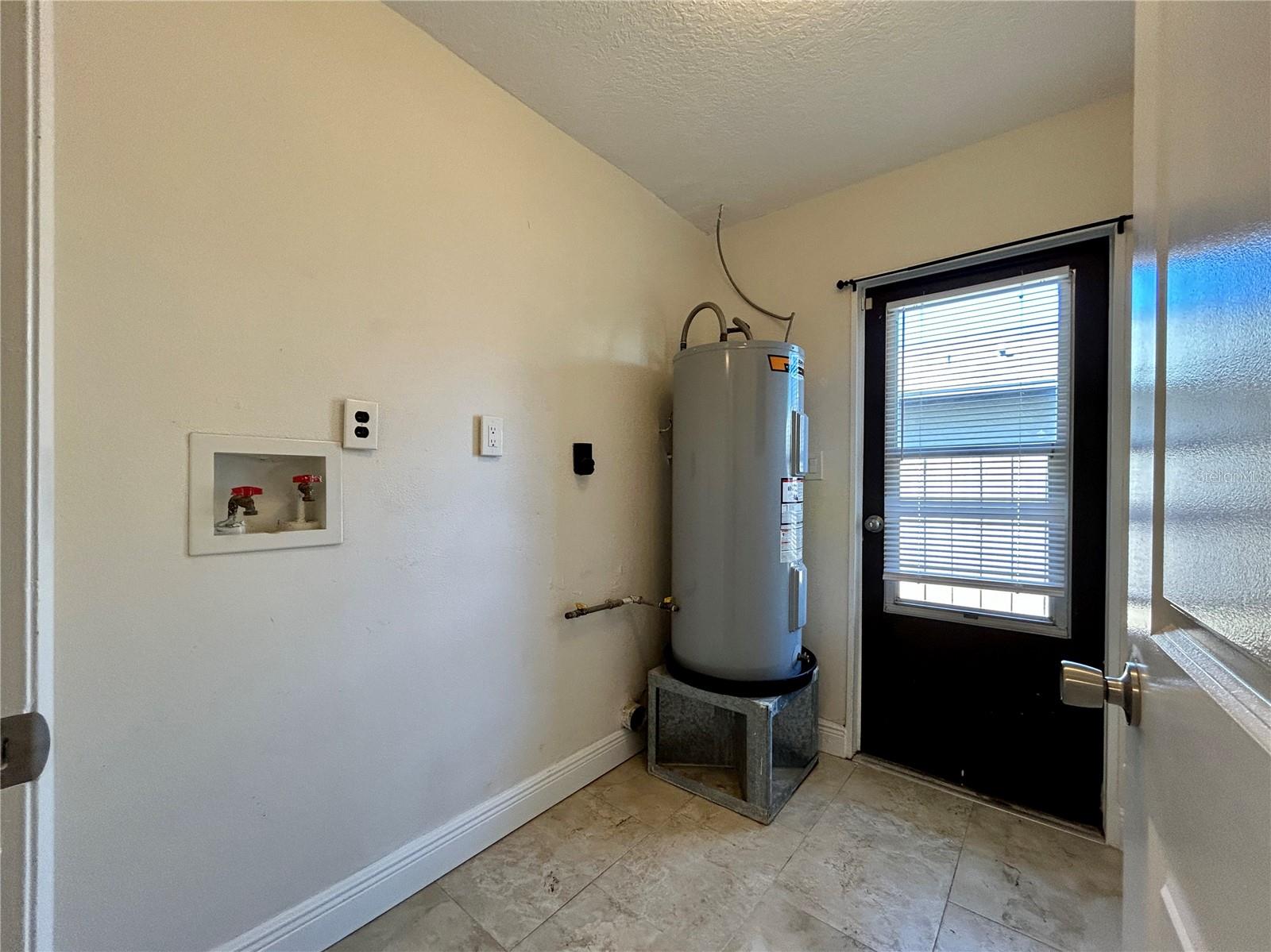 2727 63RD TER N, ST PETERSBURG, FL, 33702