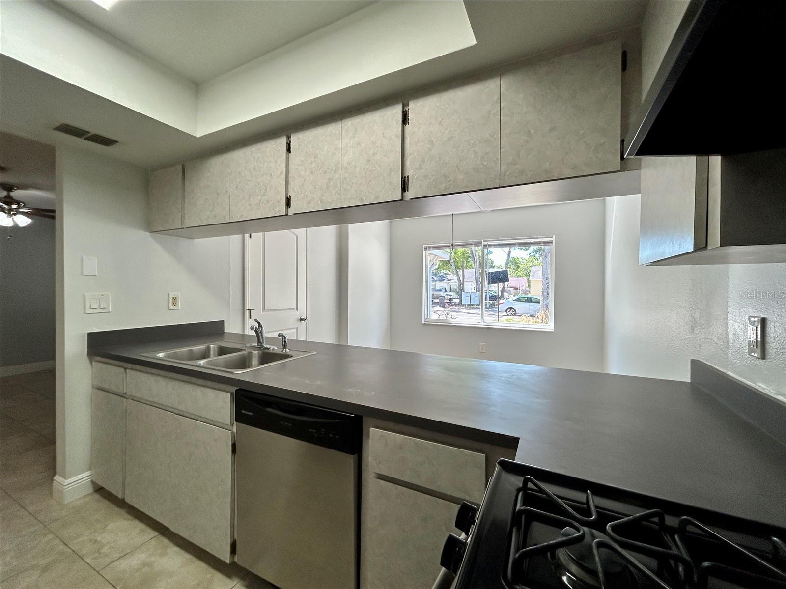 2727 63RD TER N, ST PETERSBURG, FL, 33702