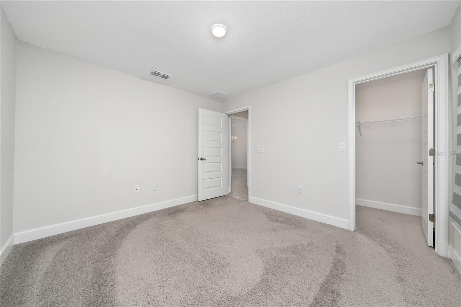 1053 CITRUS LANDING BLVD, DAVENPORT, FL, 33837