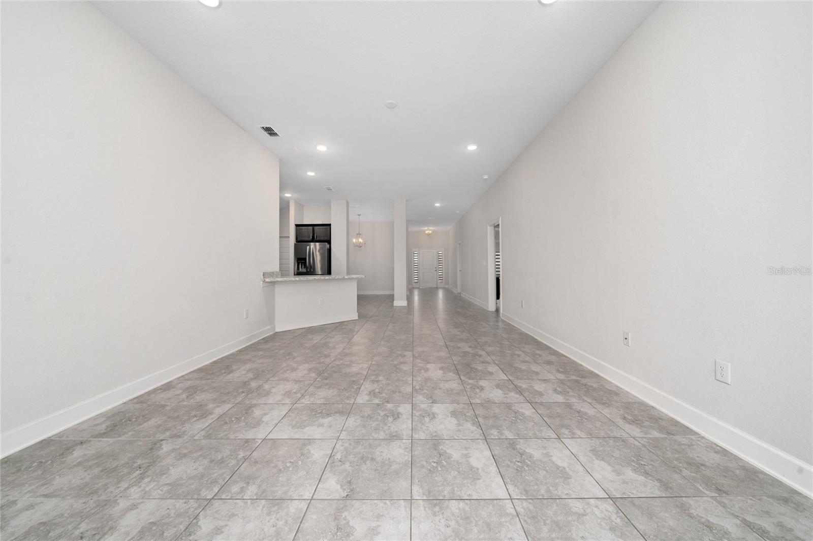 1053 CITRUS LANDING BLVD, DAVENPORT, FL, 33837
