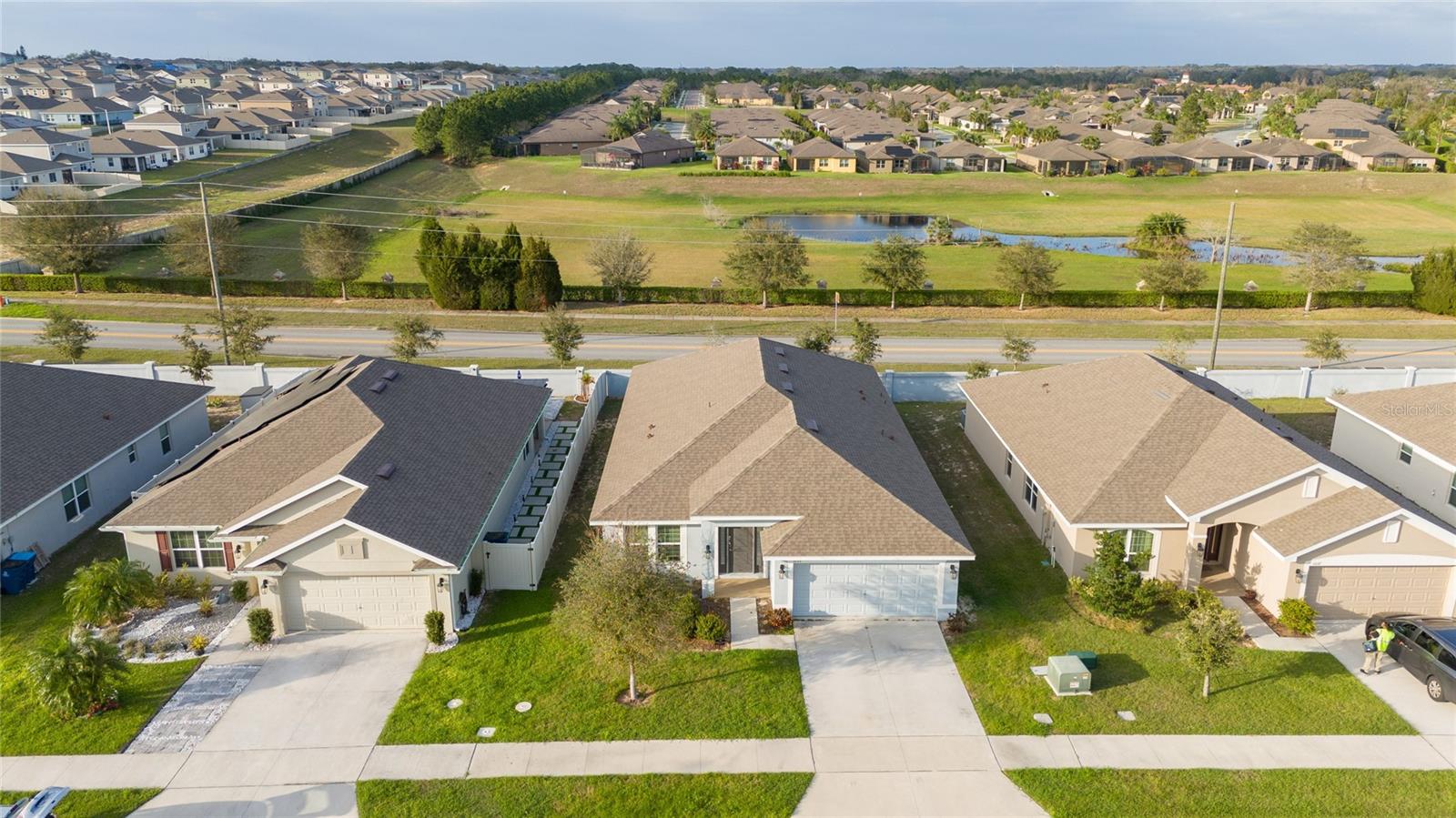 1053 CITRUS LANDING BLVD, DAVENPORT, FL, 33837