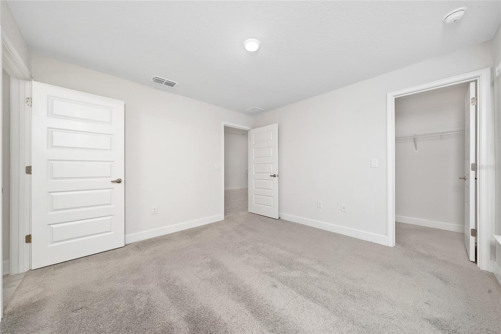1053 CITRUS LANDING BLVD, DAVENPORT, FL, 33837