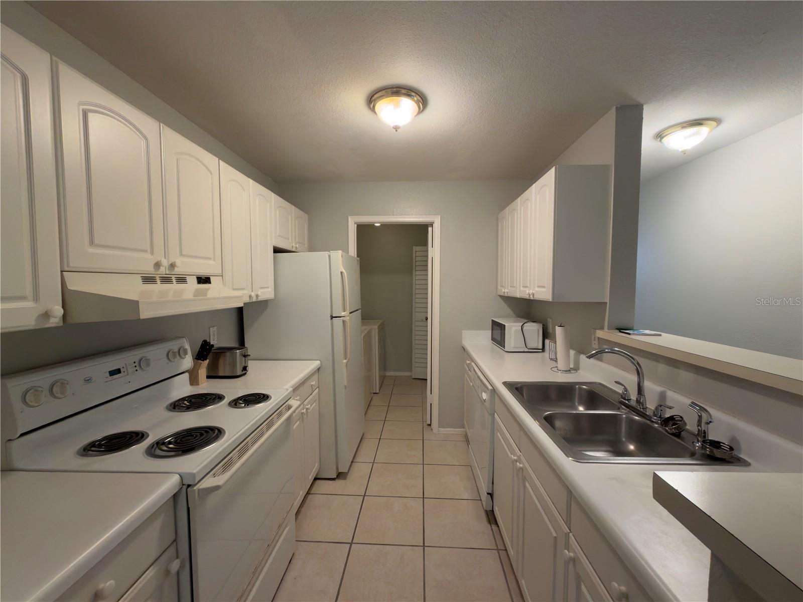 1400 GANDY BLVD N #903, ST PETERSBURG, FL, 33702