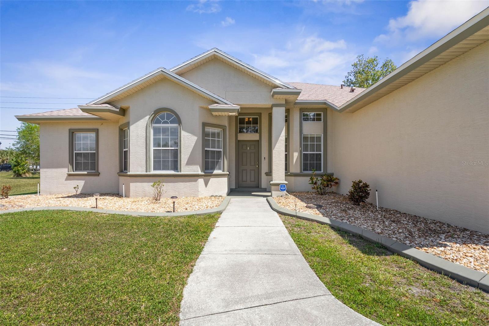 50 E DIAMOND DR, PALM COAST, FL, 32164