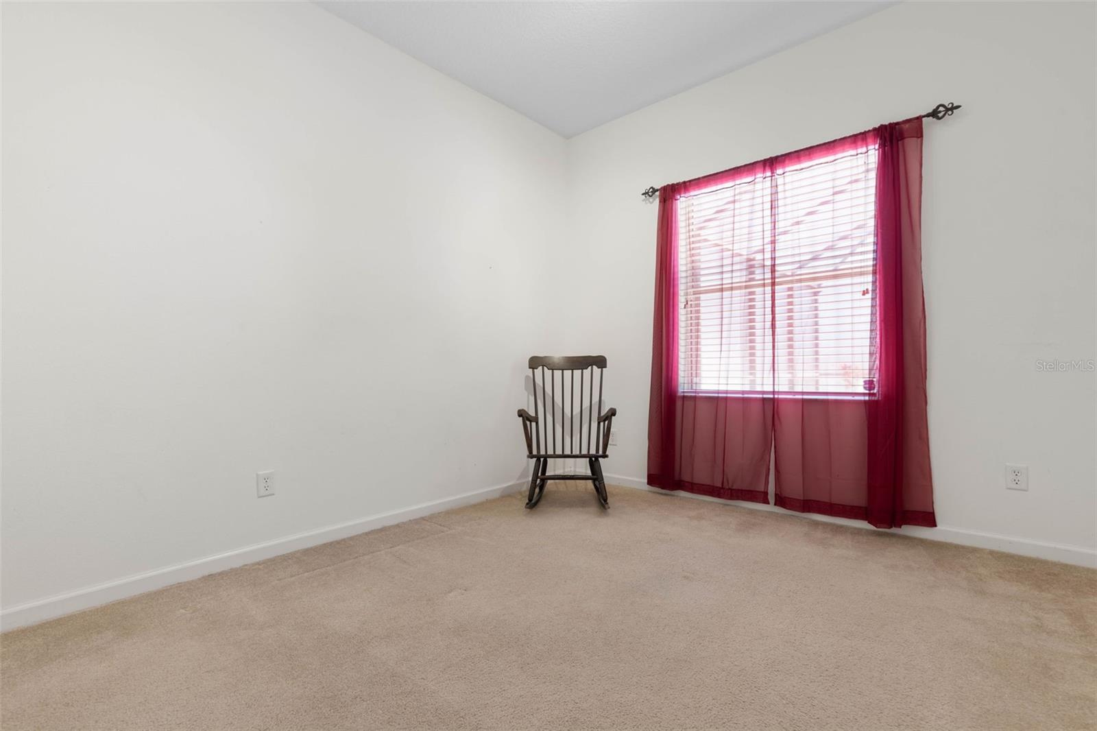 50 E DIAMOND DR, PALM COAST, FL, 32164