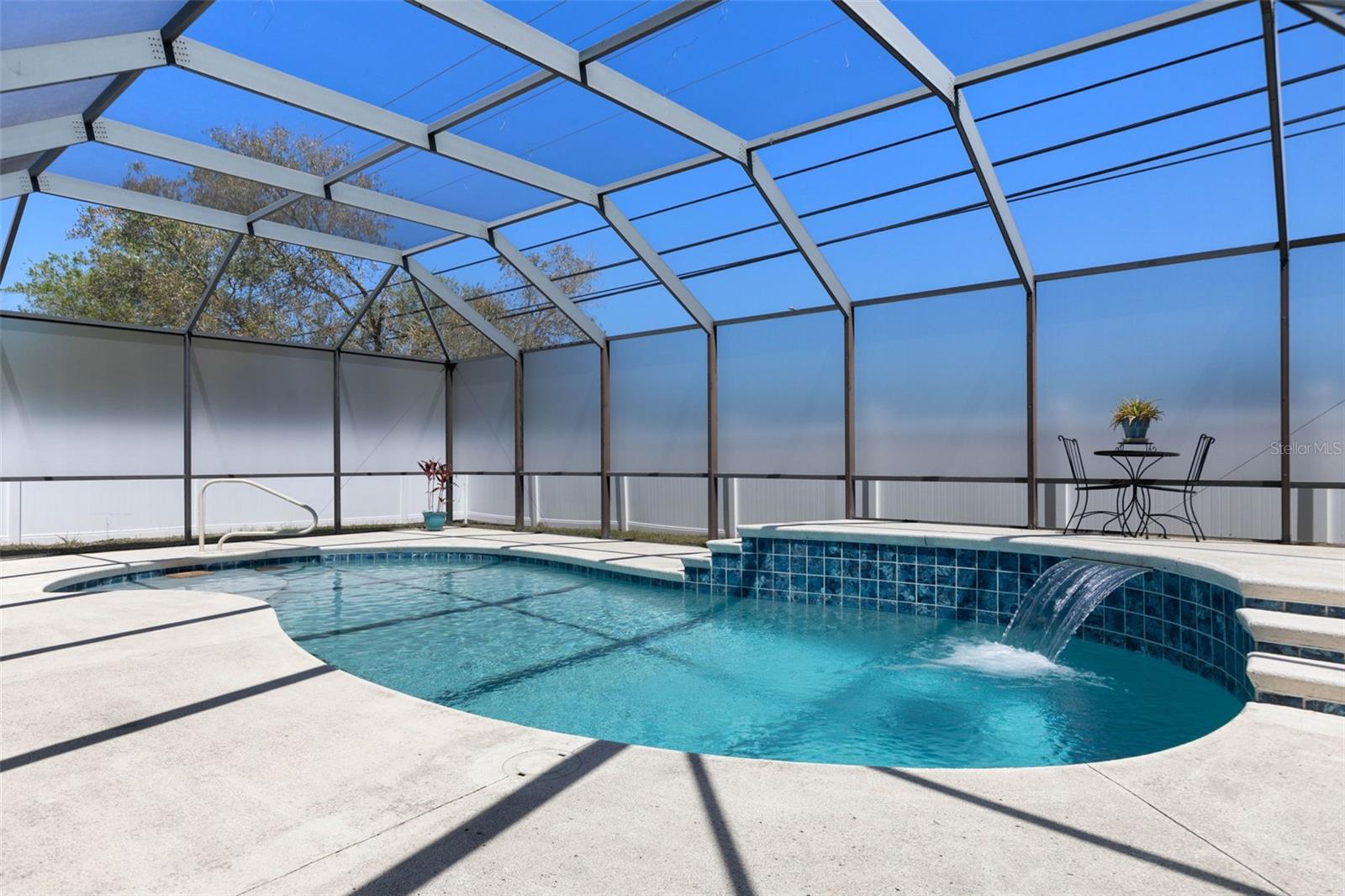 50 E DIAMOND DR, PALM COAST, FL, 32164