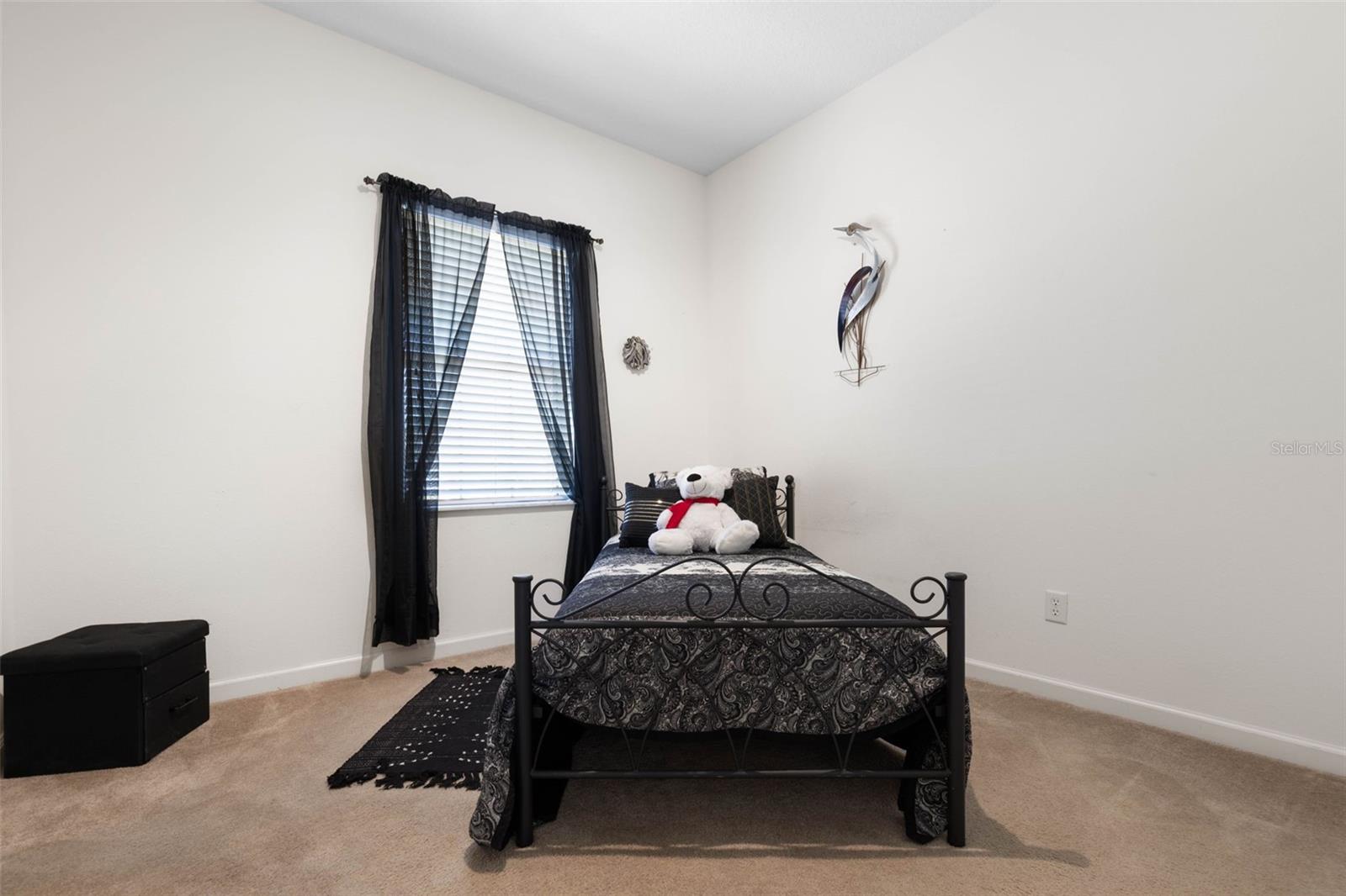 50 E DIAMOND DR, PALM COAST, FL, 32164