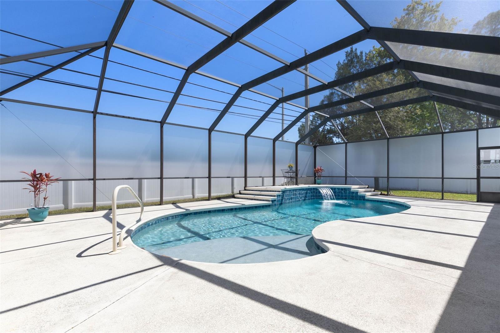 50 E DIAMOND DR, PALM COAST, FL, 32164