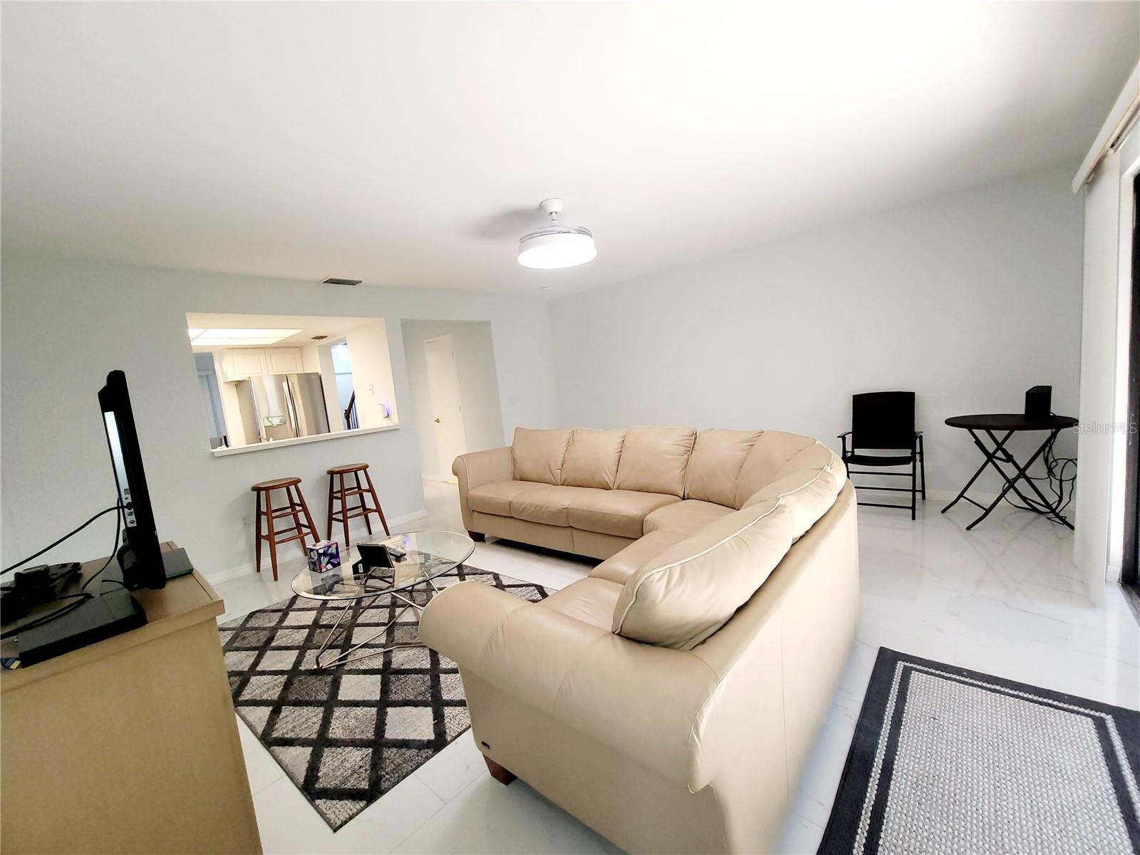 896 SUNRIDGE DR #896, SARASOTA, FL, 34234