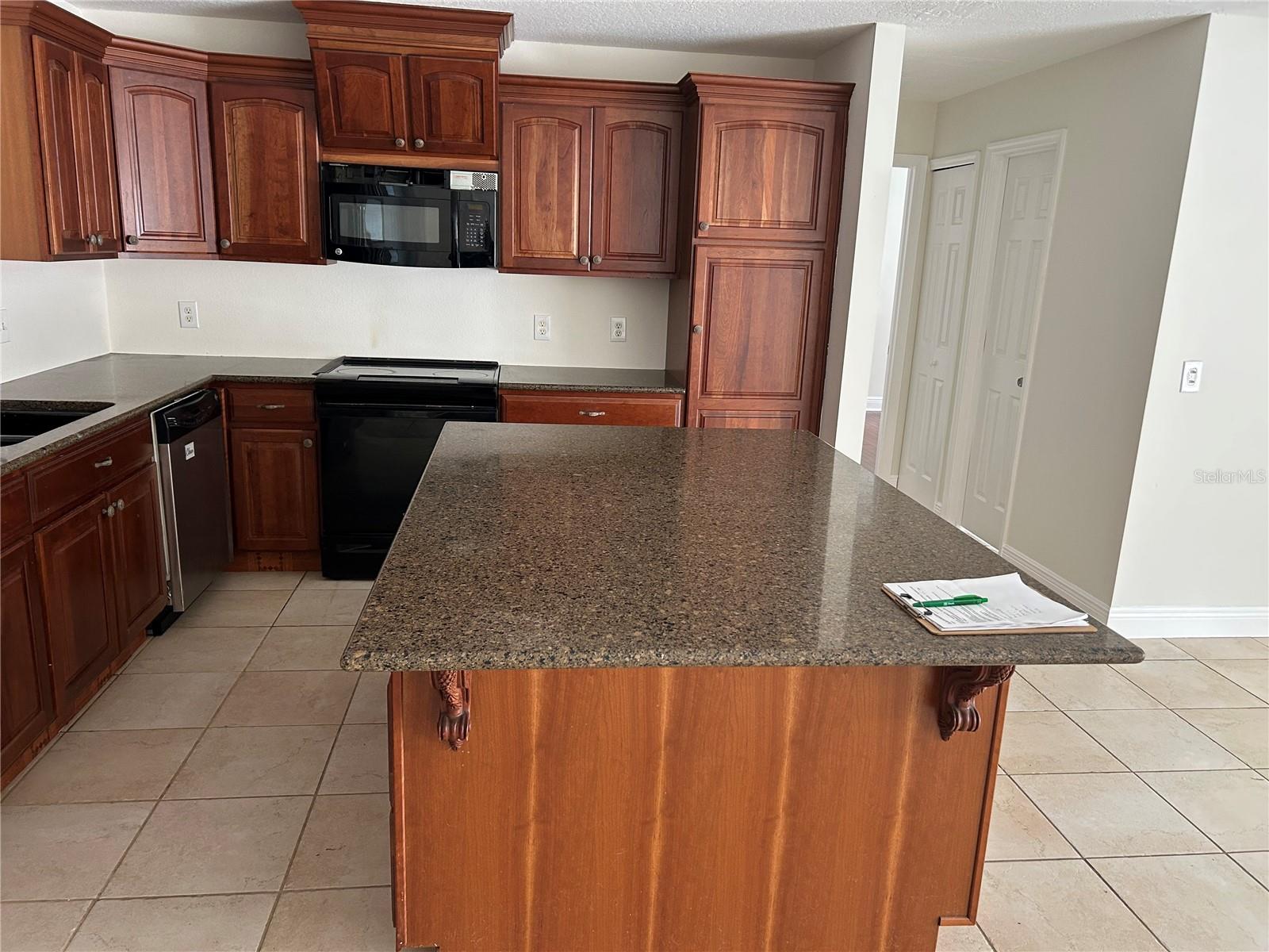 1328 HIGHLAND CIR, KISSIMMEE, FL, 34744