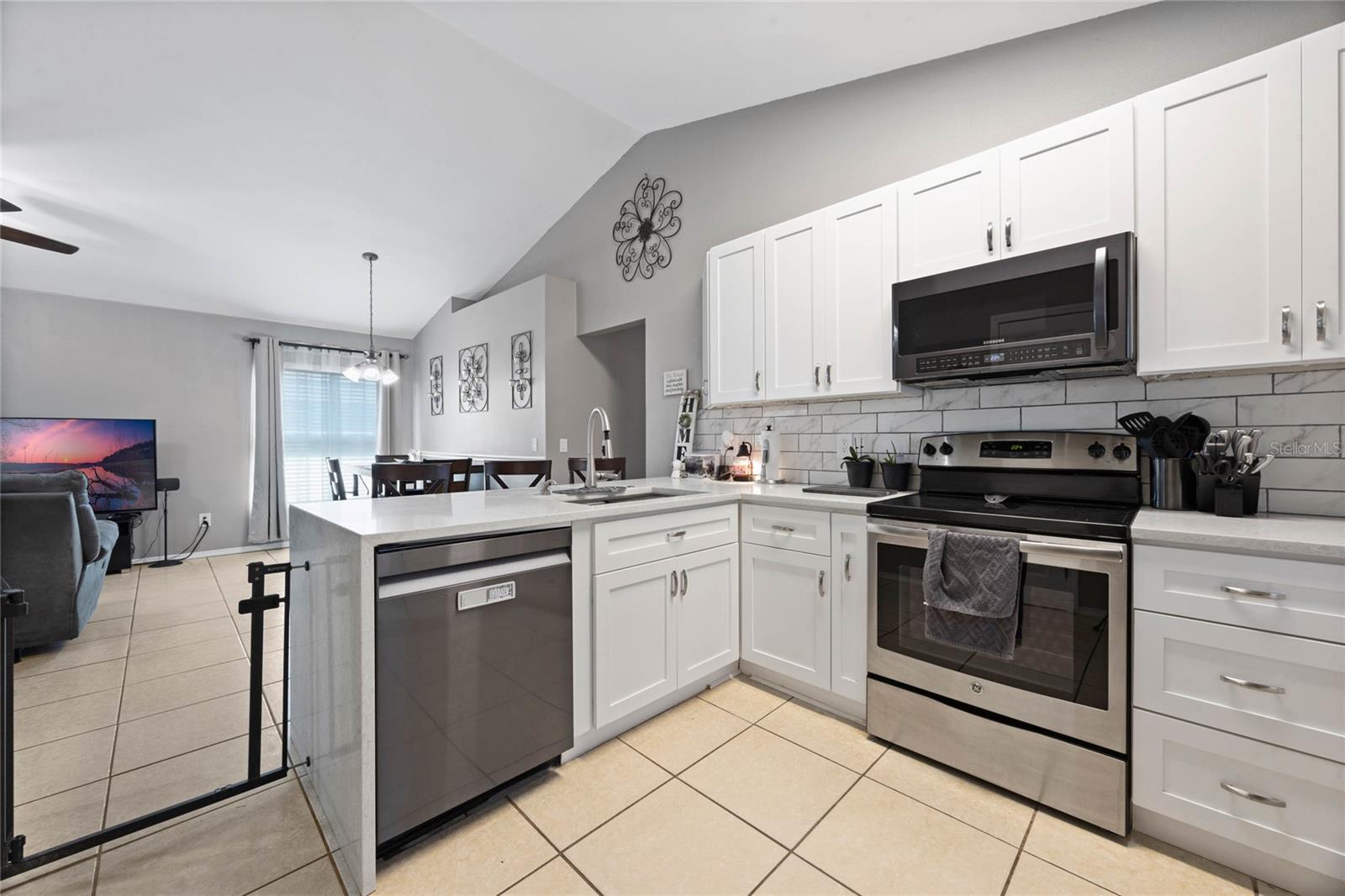 536 SOUTHERN CHARM DR, ORLANDO, FL, 32807