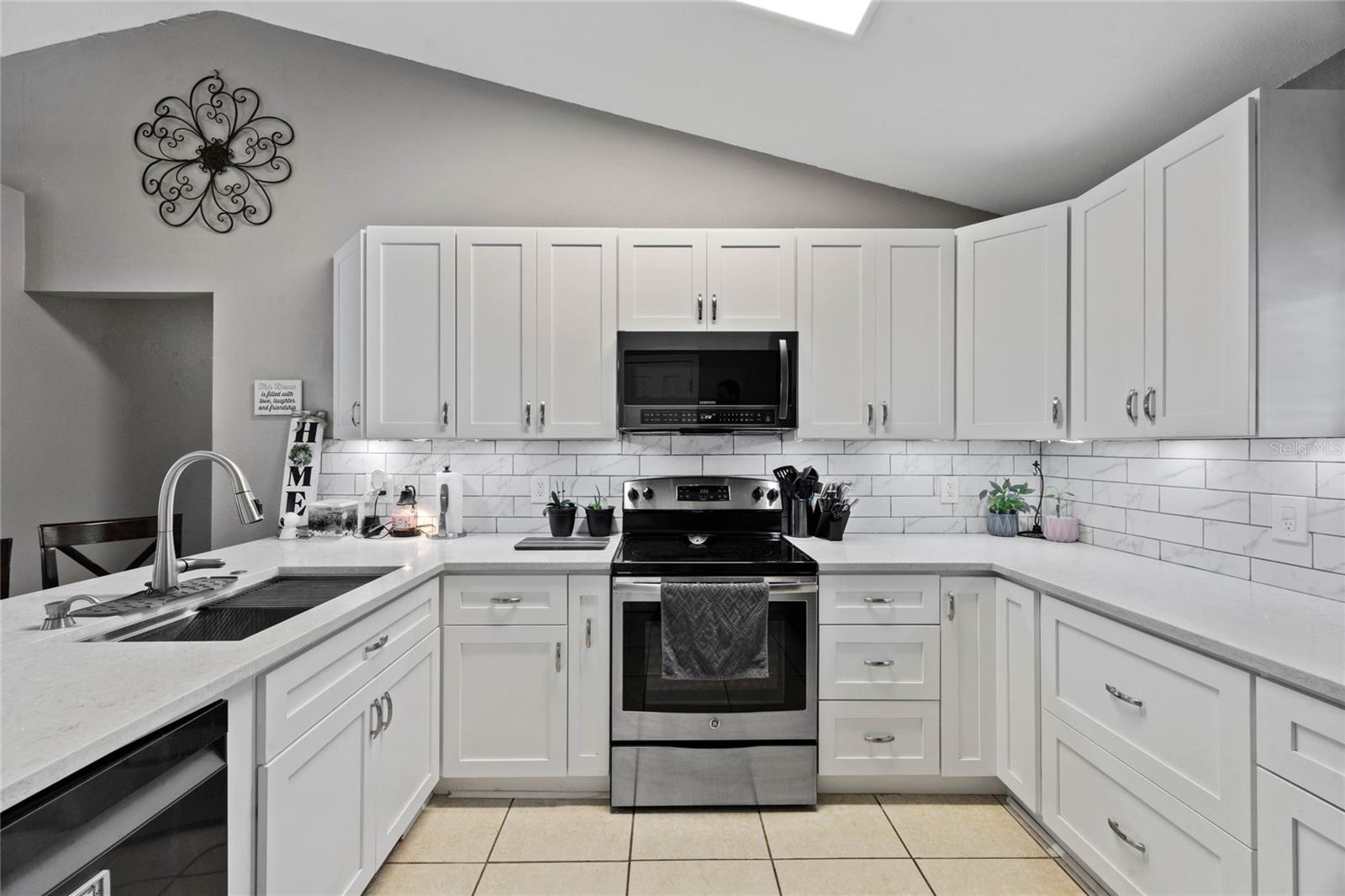 536 SOUTHERN CHARM DR, ORLANDO, FL, 32807