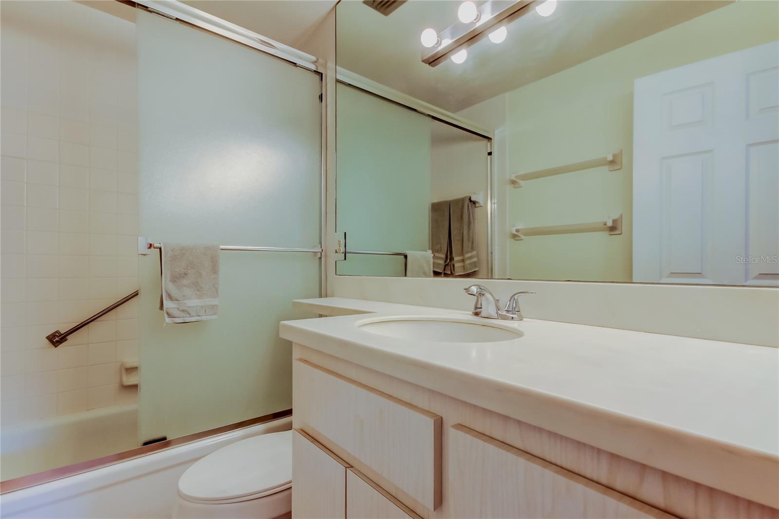 1727 BELLEAIR FOREST DR #A, BELLEAIR, FL, 33756