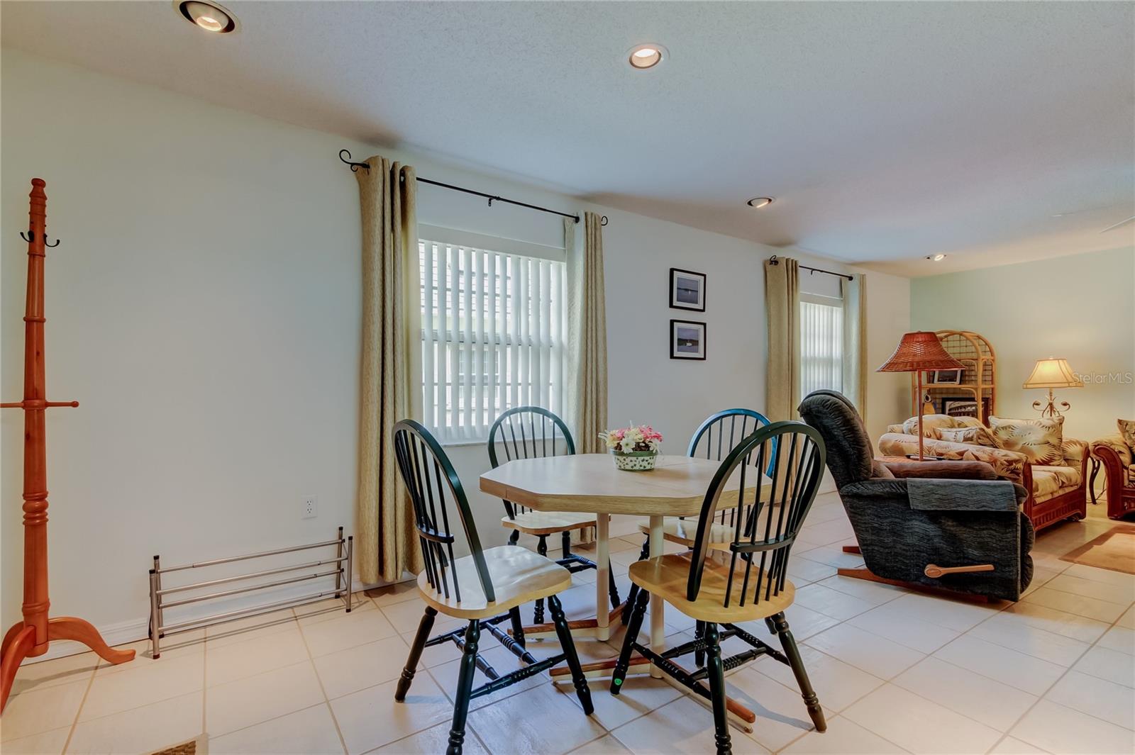 1727 BELLEAIR FOREST DR #A, BELLEAIR, FL, 33756