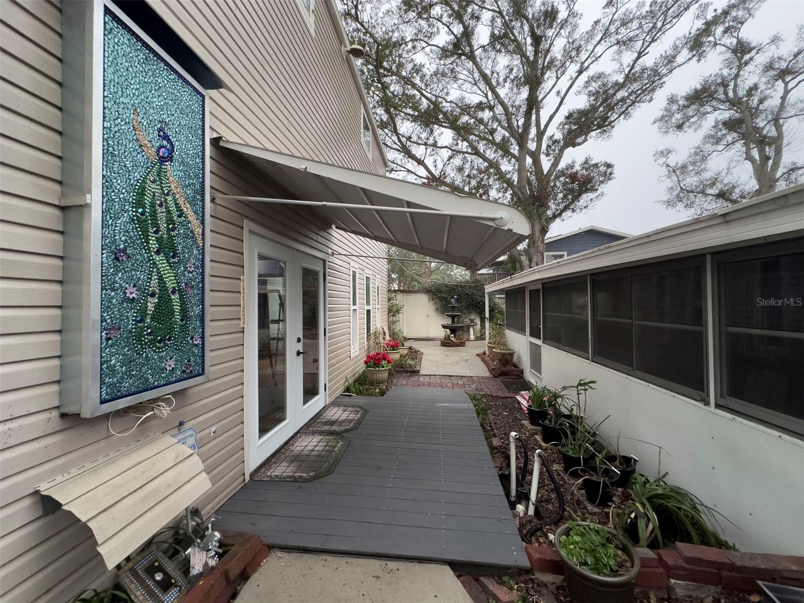 6166 9TH AVE N, ST PETERSBURG, FL, 33710