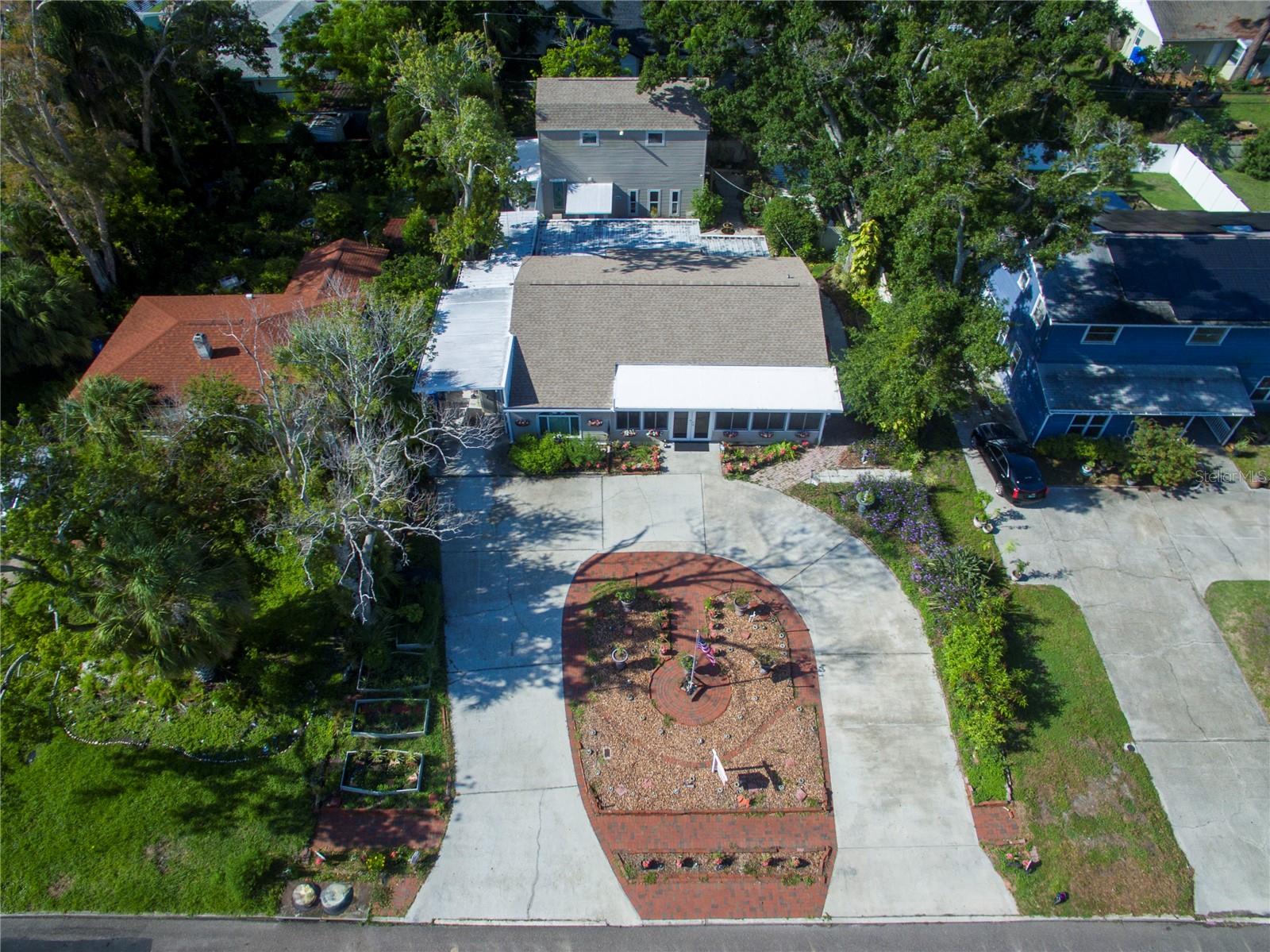 6166 9TH AVE N, ST PETERSBURG, FL, 33710
