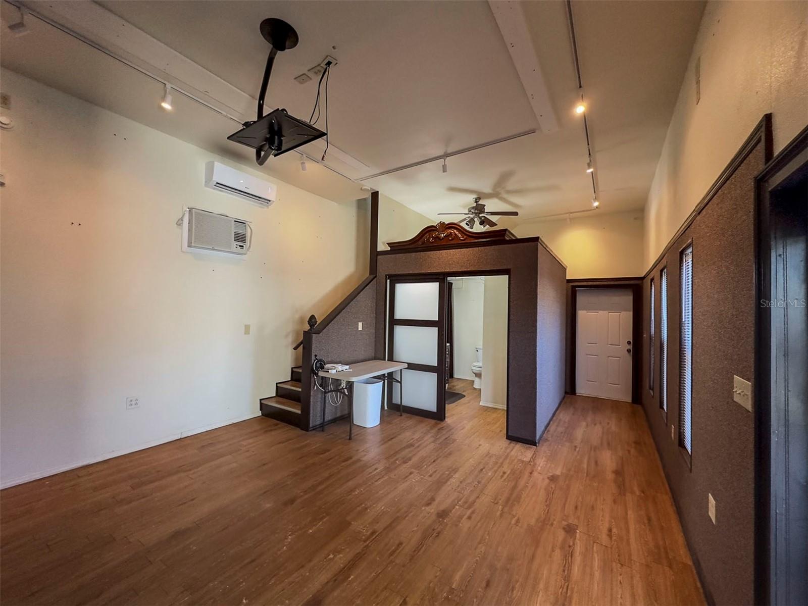 6166 9TH AVE N, ST PETERSBURG, FL, 33710