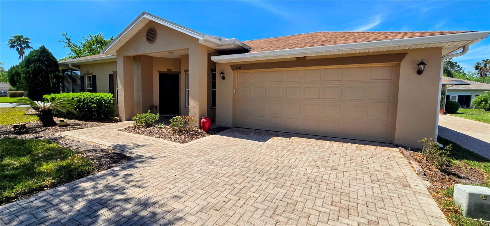 300 FALLING WATER DR, POINCIANA, FL, 34759