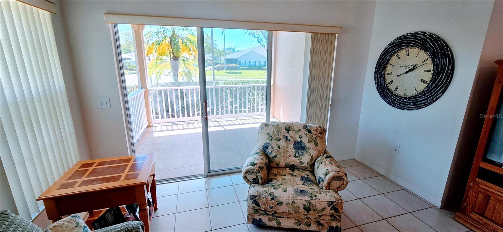 300 FALLING WATER DR, POINCIANA, FL, 34759