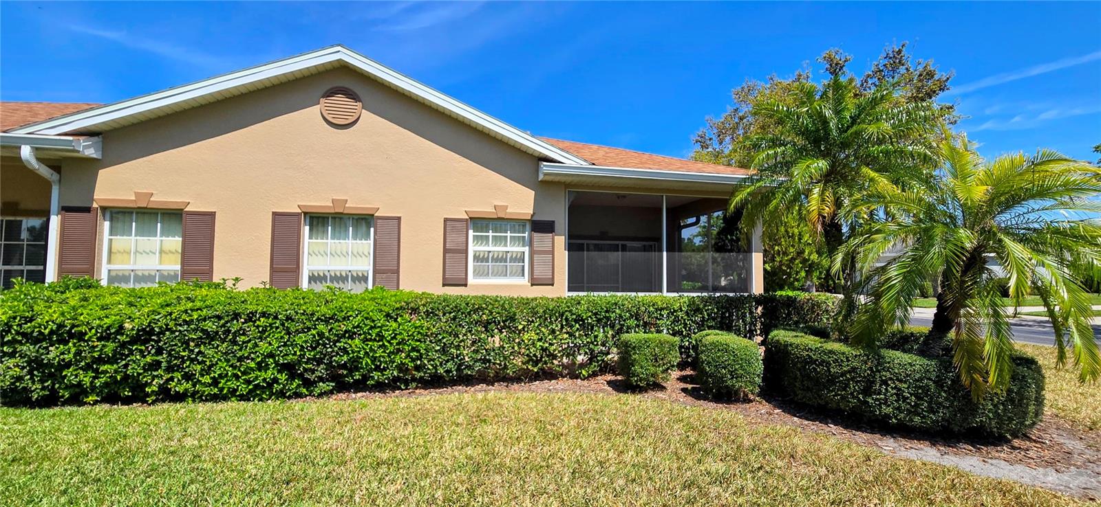 300 FALLING WATER DR, POINCIANA, FL, 34759